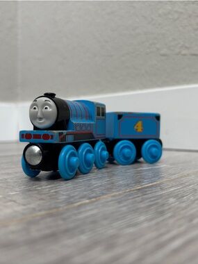 Wooden Gordon & Tender - Thomas & Friends
